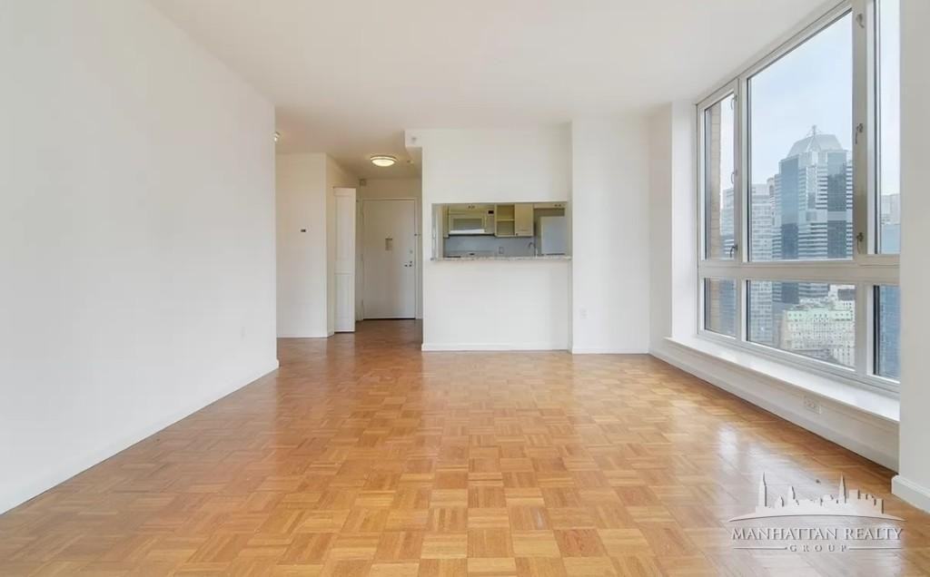 W 43rd St #18D - Photo 6 of 10