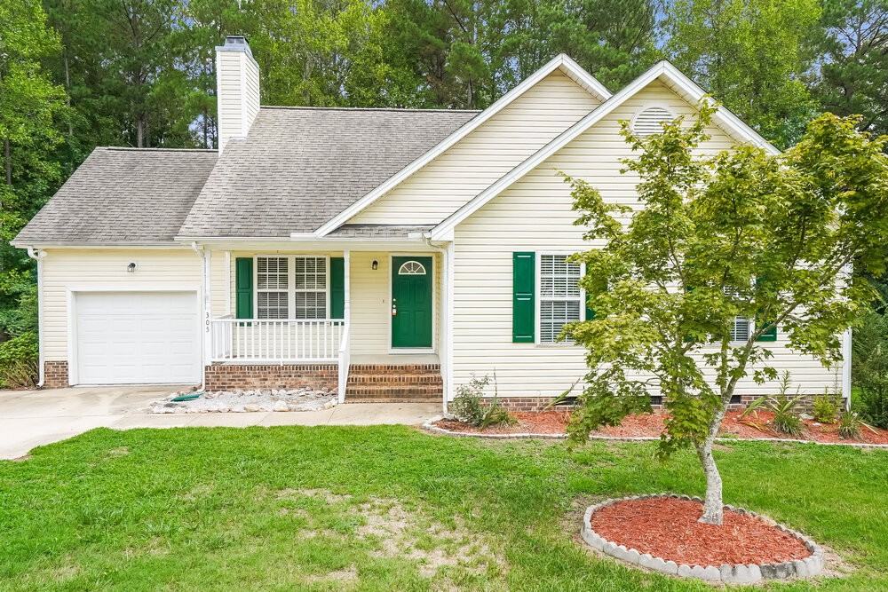 305 Wood Green Dr