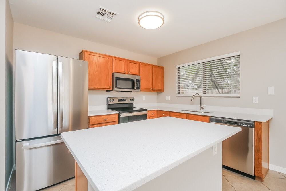 6145 S Wilson Dr - Photo 7 of 16