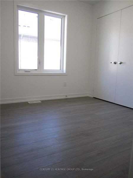 210 Harding Park Street - Photo 2 of 15