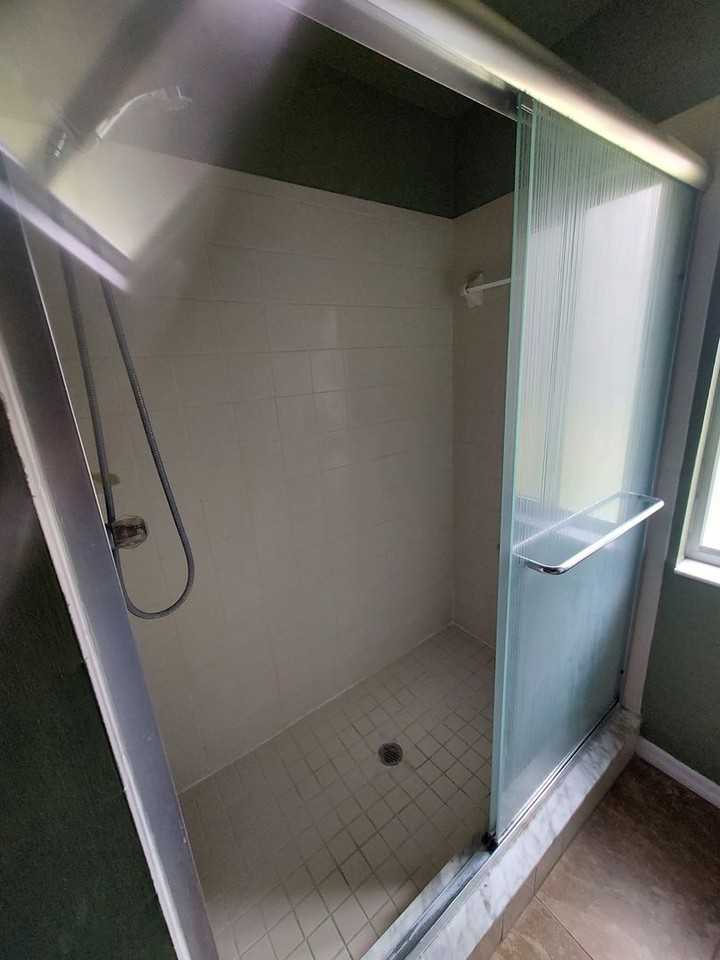 6114 Sw 104th St - Photo 7 of 12