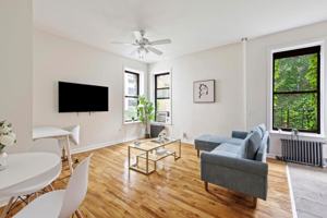 featured image of 1310 2nd Ave