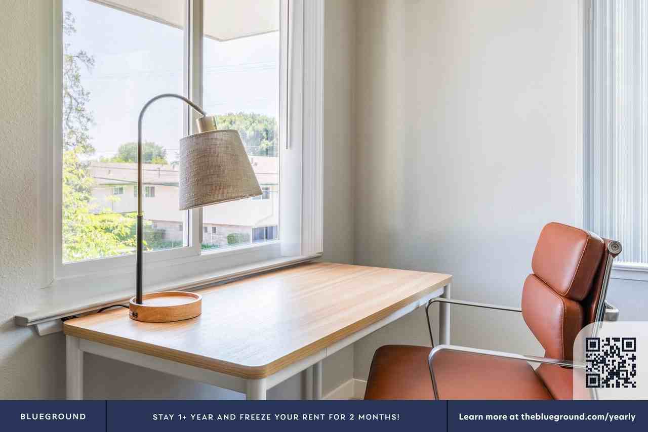 838 Roble Avenue - Photo 7 of 26