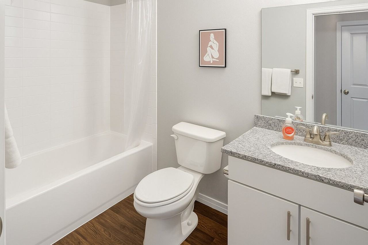 2301 Ingersoll Ave #1234847P - Photo 3 of 13