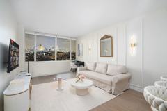 629 Jefferson St - Photo 1 of 1