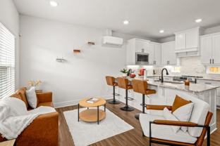 1572 W Cato Springs Rd - Photo 1 of 1