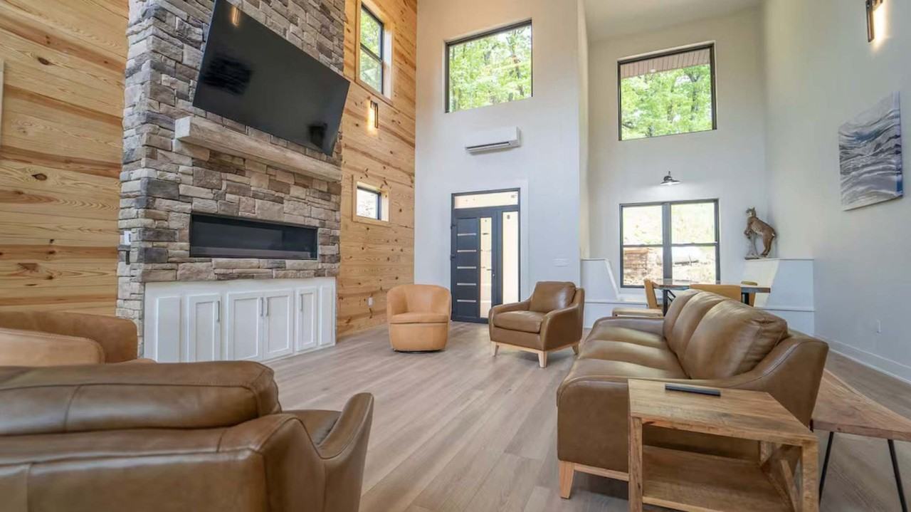 10573 Jasper Ln #1241346P - Photo 3 of 36