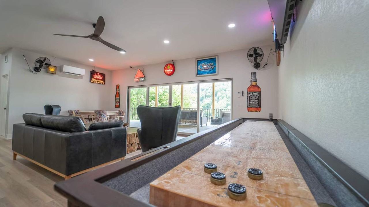 10573 Jasper Ln #1241346P - Photo 4 of 36