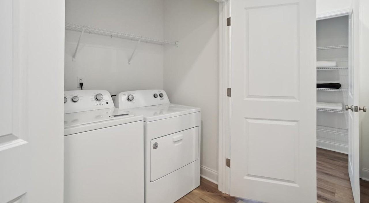 7047 Lash Ln #1241748P - Photo 4 of 14