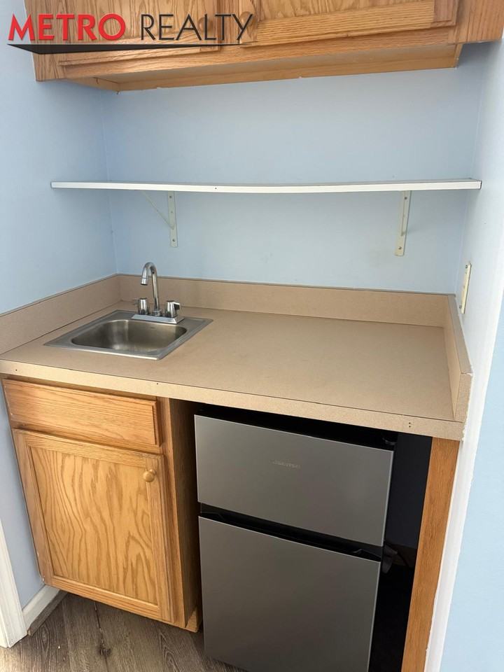 8346 Mulligan Circle - Photo 3 of 10