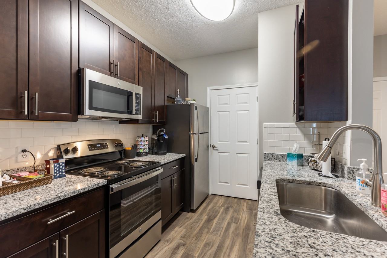 Meridian Oaks - Photo 6 of 75