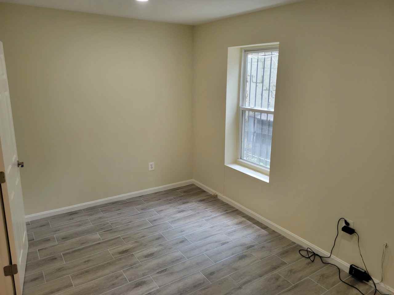 2622 Sherman Ave Nw #B - Photo 6 of 18