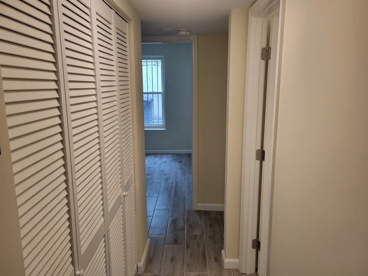 2622 Sherman Ave Nw #B - Photo 6 of 18