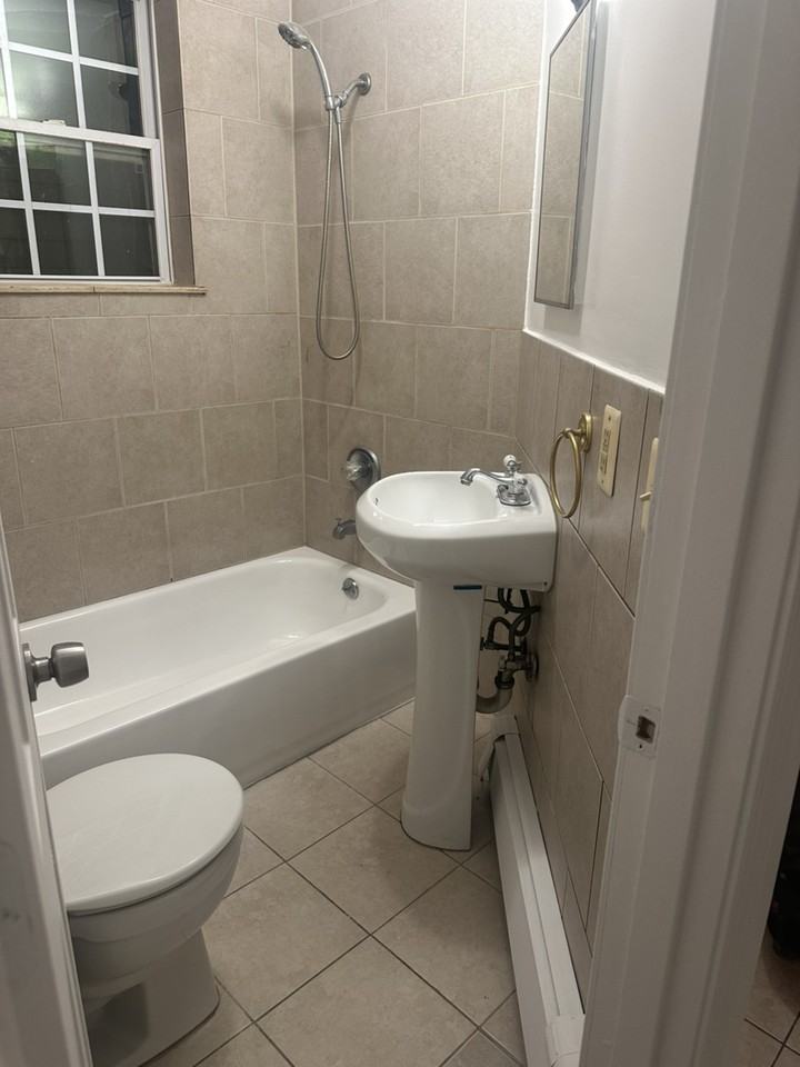 32 Elizabeth Avenue #2 fl - Photo 7 of 8