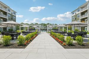 featured image of 4180 Sunrise Hwy