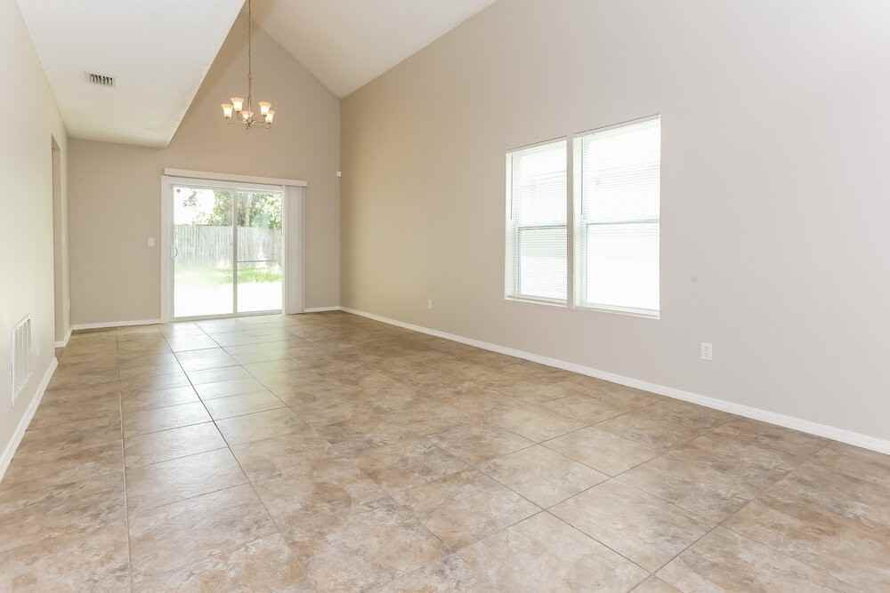 11002 Traci Lynn Dr - Photo 3 of 25
