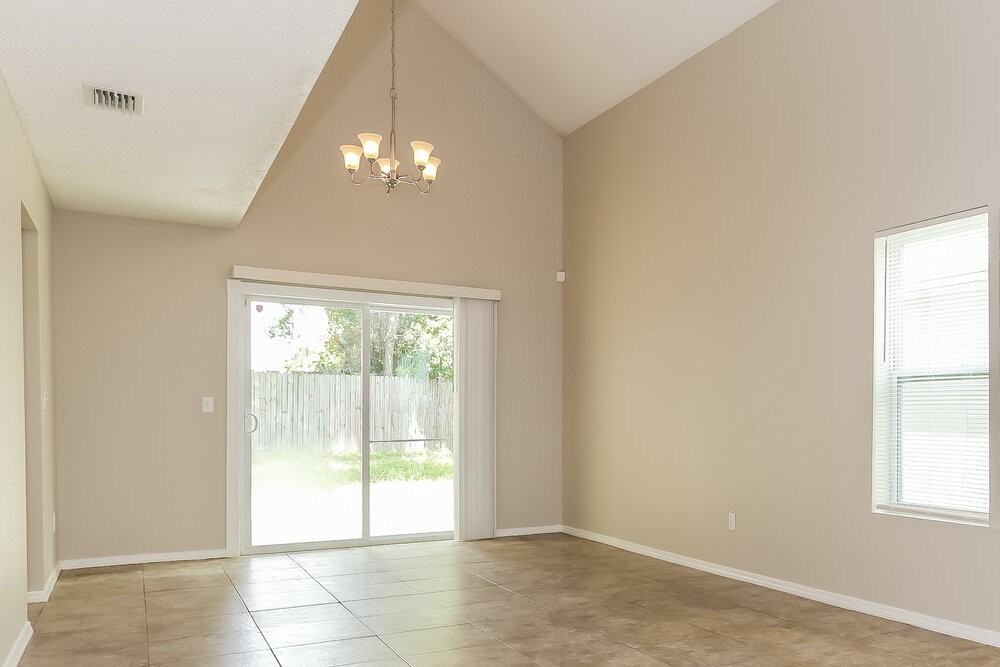 11002 Traci Lynn Dr - Photo 6 of 25