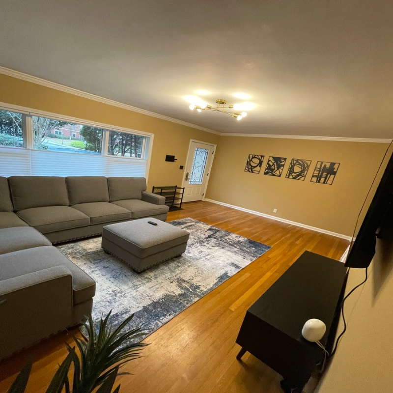 1666 Briarcliff Rd Ne - Photo 3 of 8