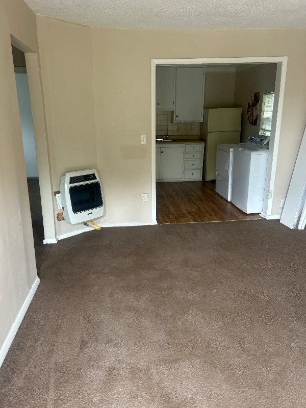 1207 N Ross Ave #1 - Photo 4 of 13