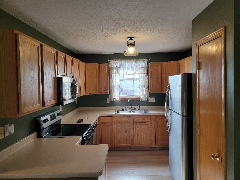 10 Cherry Ct #2 - Photo 6 of 20