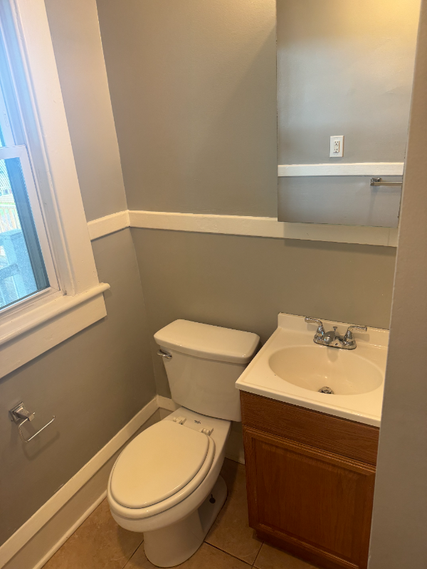 439 1/2 Elm Ave #439 - Photo 6 of 12