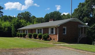 1482 Tom Hall St - Photo 1 of 1