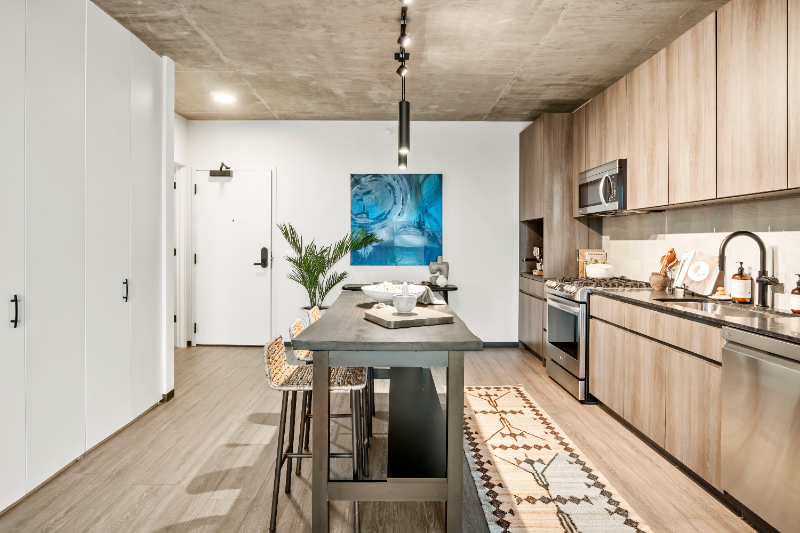 1450 W Randolph St #404 - Photo 2 of 12