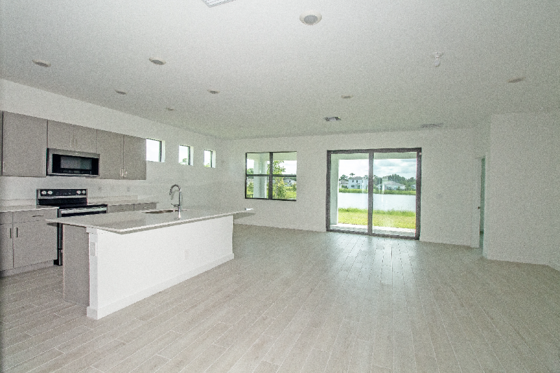 5729 Se Skyblue Cir - Photo 2 of 20