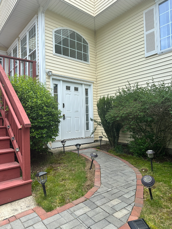 12 Paul Revere Path - Photo 2 of 20