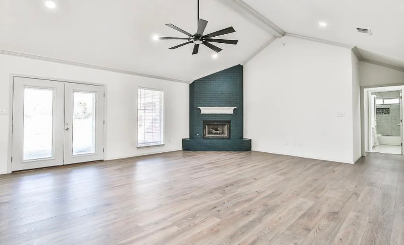 2514 Marlboro St - Photo 3 of 19