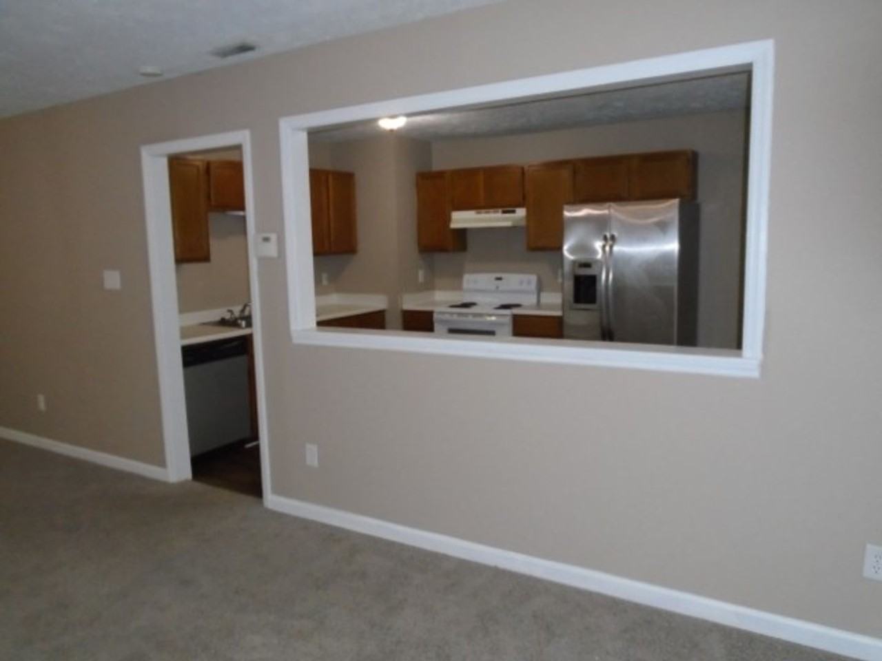 5486 Bush Ct - Photo 3 of 20