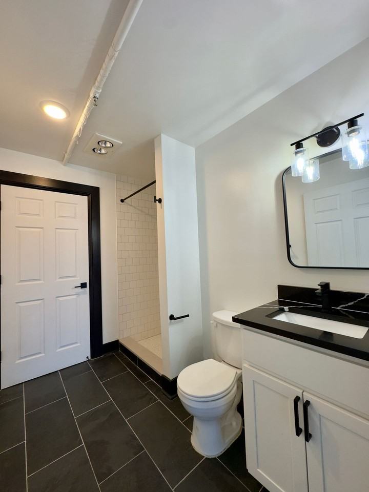 1021 St Paul Street - Photo 4 of 6