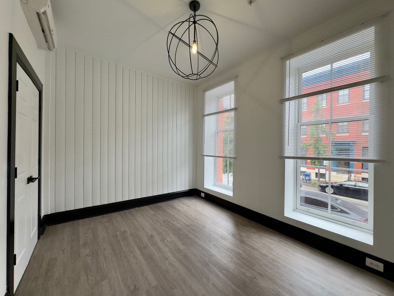 930-938 N Calvert St - Photo 6 of 7