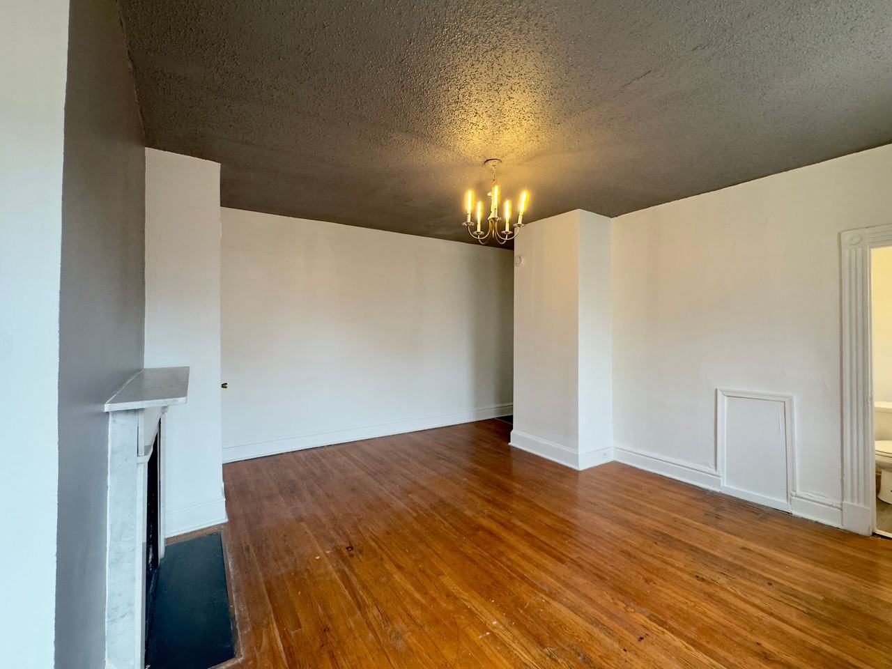 4 & 10 E Biddle Street - Photo 4 of 17