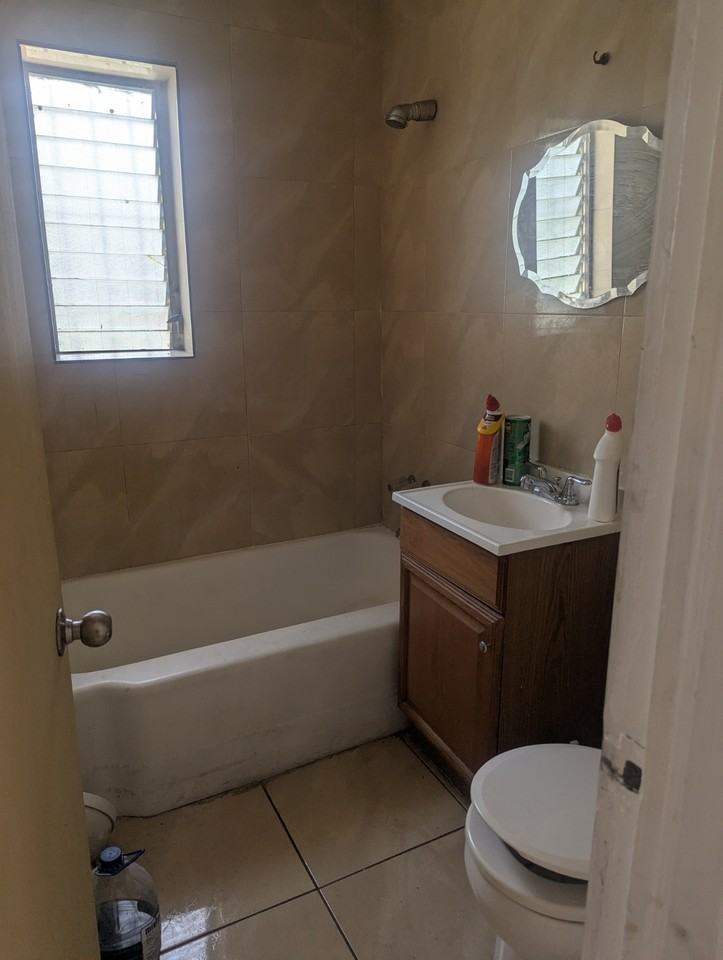 17900 Nw 2nd Ave #NA - Photo 4 of 9