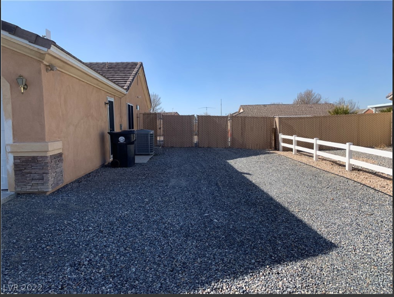 360 S Blagg Rd #NA - Photo 3 of 5