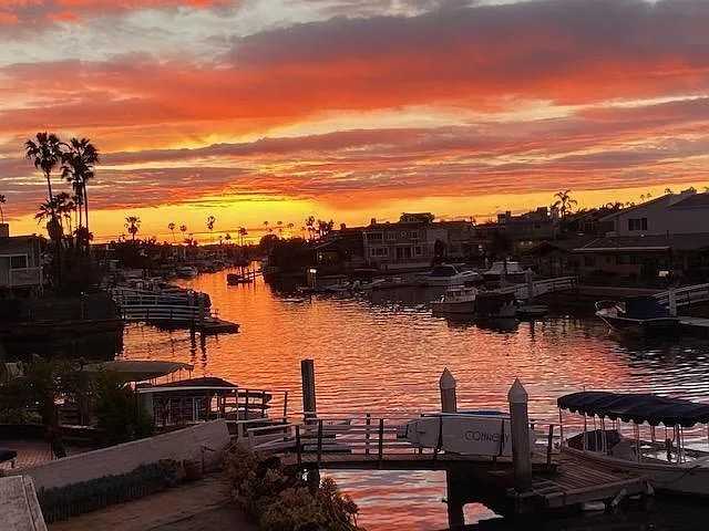 623 36th St #NA - Photo 2 of 15