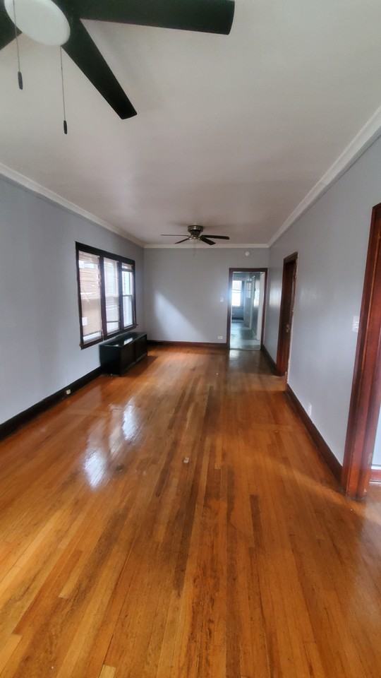 10422 S Calhoun Ave #NA - Photo 4 of 7