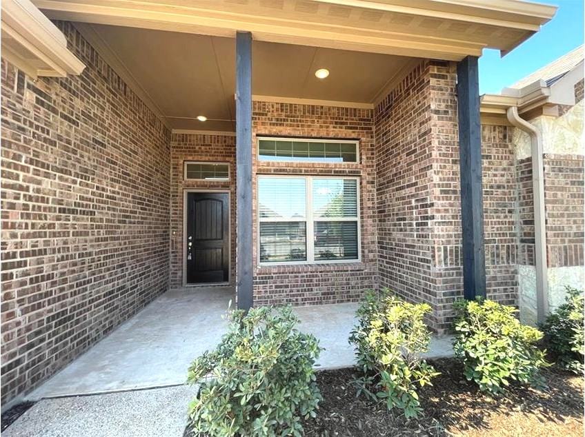 2818 Diamondback Dr #NA - Photo 2 of 25
