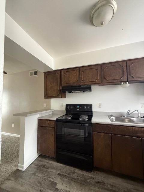 603 E 29th St #10 - Photo 2 of 7