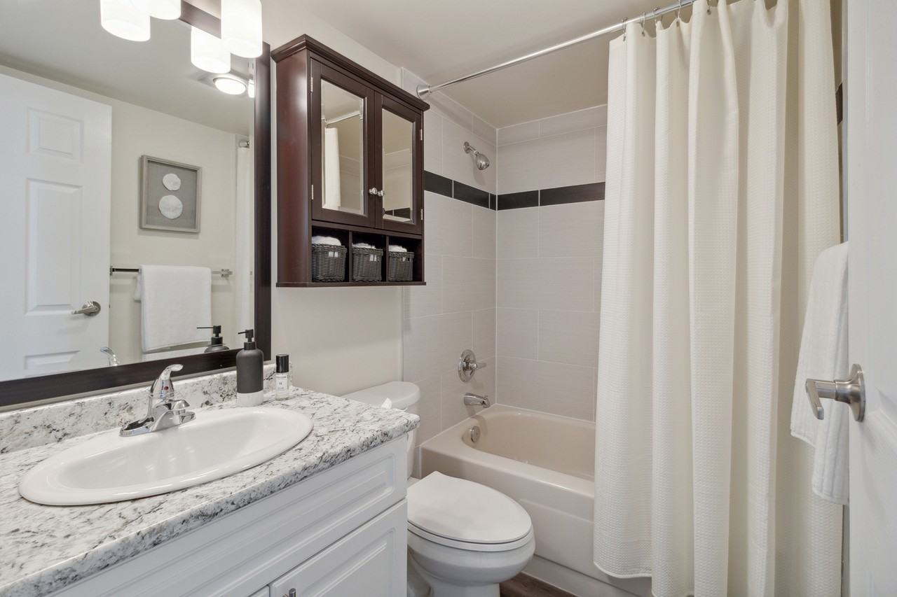 Skyline Towers - Photo 6 of 12