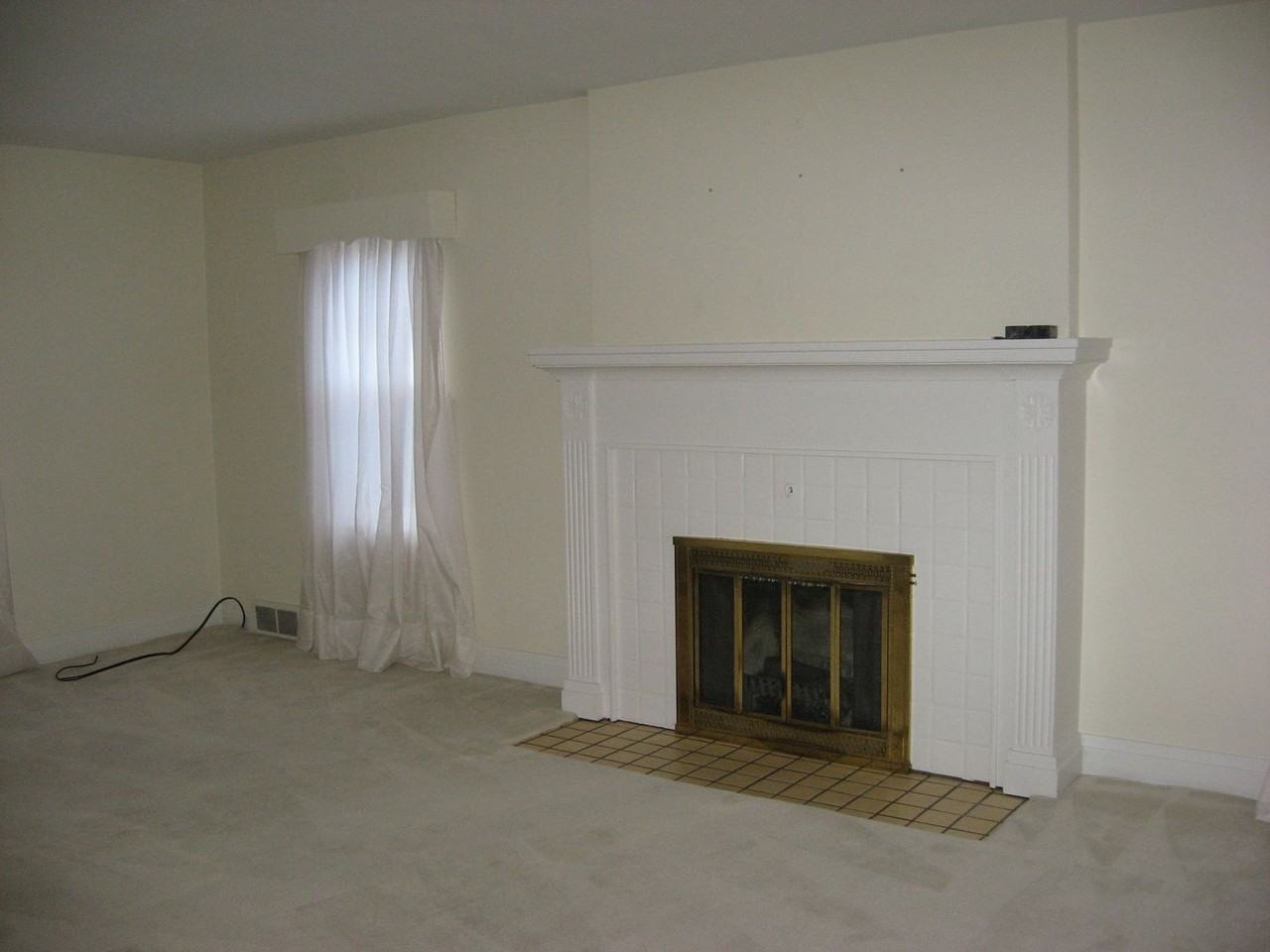 512 Virginia Avenue - Photo 5 of 8