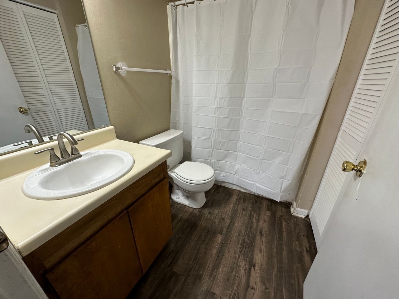 705 Pointe Ct - Photo 5 of 6