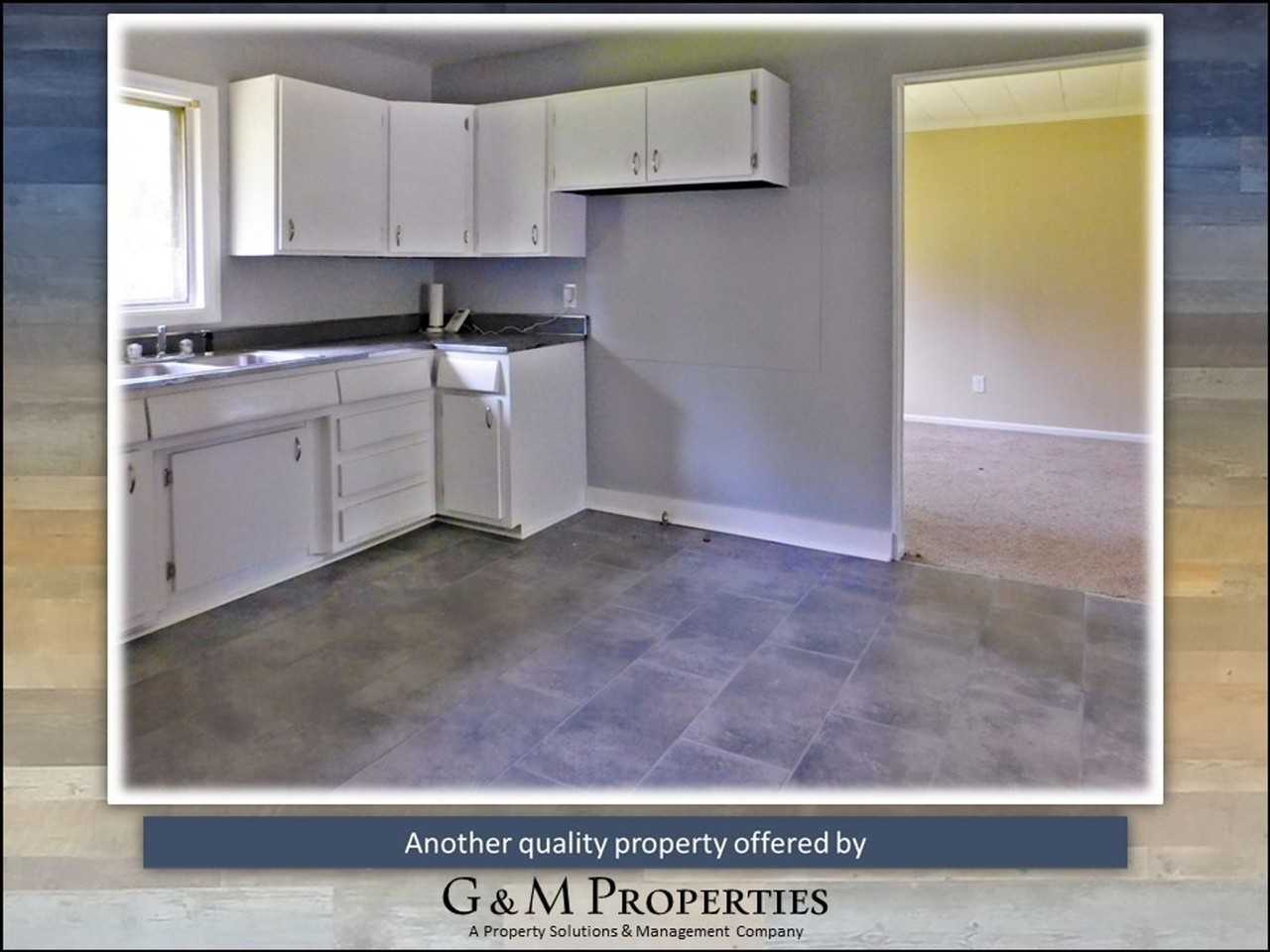 107 Down St - Photo 6 of 19