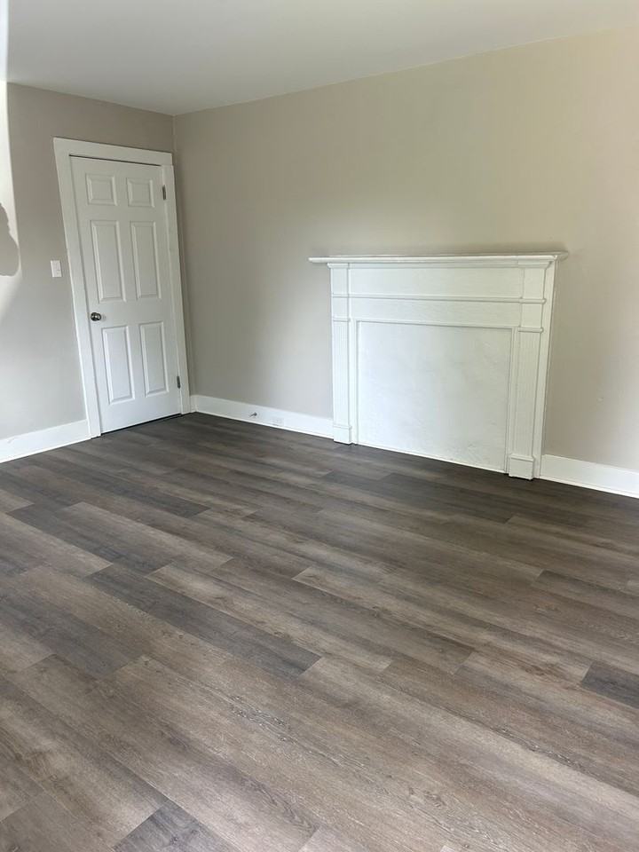 612 E 28th St - Photo 3 of 13