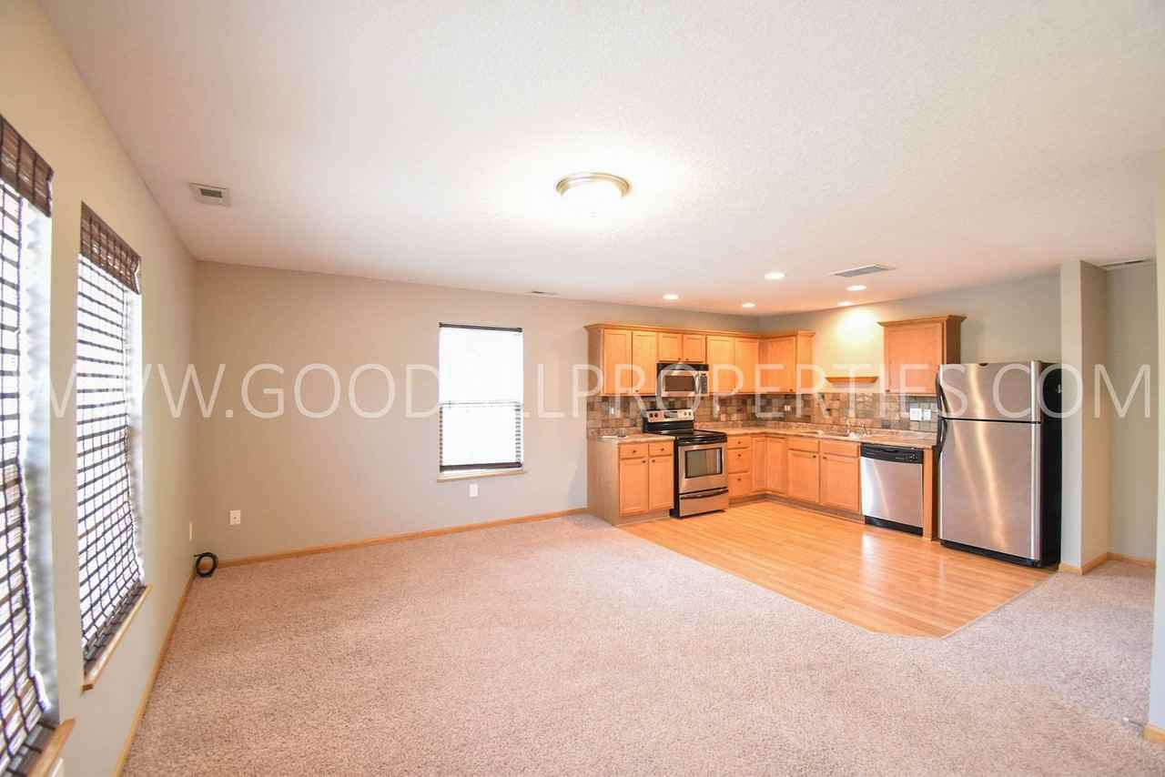 3107 Sw Arlan Ln - Photo 5 of 16