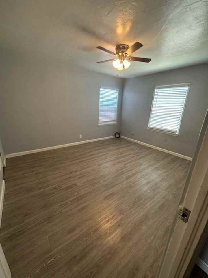 31 W Morton Ave - Photo 3 of 7