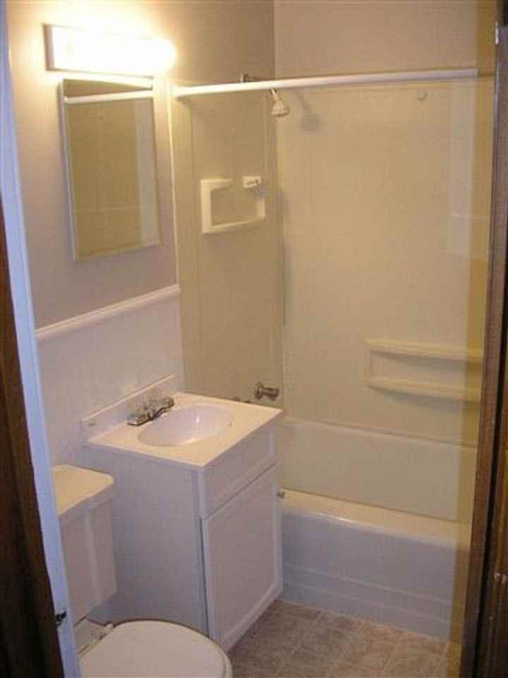 1150 Windsor Dr - Photo 7 of 11