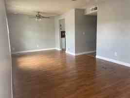 featured image of 2215 Jonathan Dr Nw