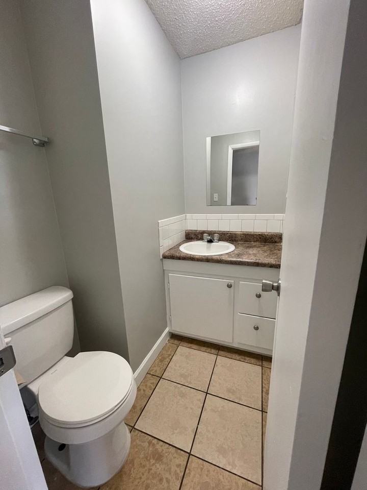 2215 Jonathan Dr Nw - Photo 7 of 7